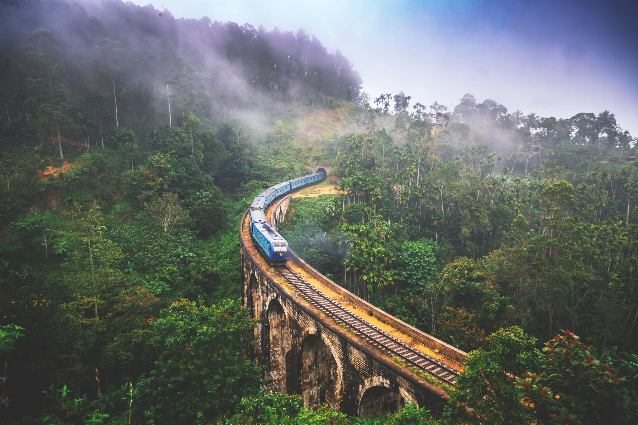 Scenic train ride to Ella